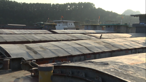 42.000 tấn quặng bị tạm giữ: Gần 1 năm chưa giải quyết xong