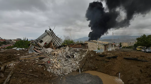 Video: Armenia và Azerbaijan cùng tự nhận chiếm ưu thế ở vùng giao tranh