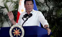 Khủng hoảng vì COVID-19, tỷ lệ tín nhiệm Tổng thống Duterte vẫn cao ngất ngưởng