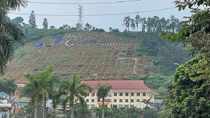 Bác tin Hòa Bình dừng thi công khẩu hiệu 11 chữ hết gần 11 tỷ đồng