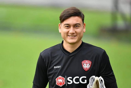 Vì sao CLB TP.HCM quyết theo đuổi Đặng Văn Lâm?