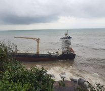 Phát hiện tàu Trung Quốc trôi dạt vào biển Thừa Thiên - Huế