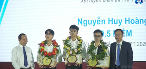 Ba chàng trai tên Huy Hoàng cùng là thủ khoa ĐH Bách khoa TP.HCM