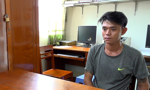 Nam thanh niên đến nhà bạn gái cũ, bắn hai phát súng chỉ thiên