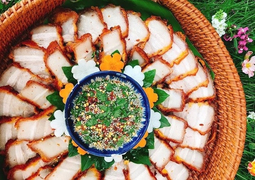 Làm ba chỉ chiên giòn kiểu Thái ngon 'đứt lưỡi'