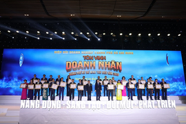 CEO bất động sản và bí kíp chèo lái doanh nghiệp đến 'đỉnh vinh quang' 