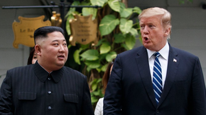 Tổng thống Trump ca ngợi ông Kim Jong-un là lãnh đạo 'sắc sảo'