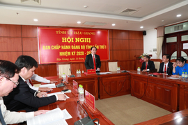 Ban Thường vụ Tỉnh ủy Hậu Giang khóa mới gồm những ai?