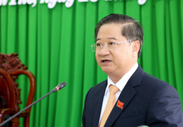 Tiến sĩ quân sự được bầu làm Chủ tịch UBND TP Cần Thơ