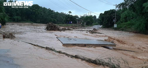 Miền Trung mưa đặc biệt to, Bắc Bộ có nơi dưới 18 độ C