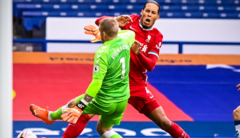 Van Dijk lên bàn mổ, chưa biết bao giờ trở lại
