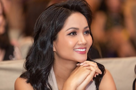 Hoa hậu H'Hen Niê: 'Người quê Hen không có ngày lễ 20/10'