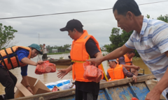 Nhiều trường đại học giảm học phí, kêu gọi quyên góp hỗ trợ sinh viên vùng lũ 