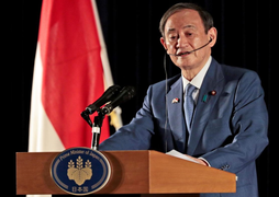 Ở Indonesia, ông Suga lên tiếng phản đối các hành động gây căng thẳng Biển Đông