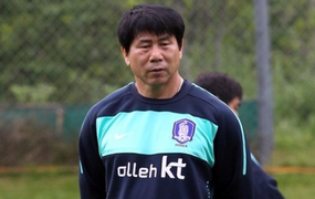 HLV Park Hang Seo tiến cử HLV thủ môn người Hàn Quốc cho ĐT Việt Nam