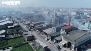 Kinh hãi 300 ống khói xả thẳng lên trời ở làng tái chế nhôm lớn nhất miền Bắc
