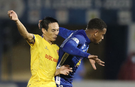 CLB Nam Định tiếp tục gặp bất lợi trước trận tranh trụ hạng với Hải Phòng