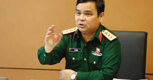 Tướng Lê Chiêm: 'Chia lương khô cứu trợ làm quà' là bài học cảnh báo từng xảy ra