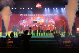 Siêu Hùng Tranh Đấu: Sôi động, cuồng nhiệt tới từng phút giây