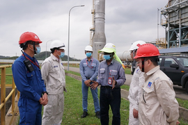 Tập đoàn Dầu khí Việt Nam chủ động ứng phó bão số 9 ở cấp độ cao nhất