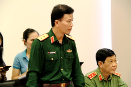 Dùng máy bay tìm kiếm cứu nạn vụ chìm tàu cá Bình Định