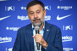 Chủ tịch Barca tuyên bố từ chức sau những lùm xùm quanh Messi