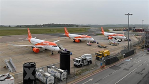 Gần 200 sân bay nhỏ ở châu Âu nguy cơ vỡ nợ