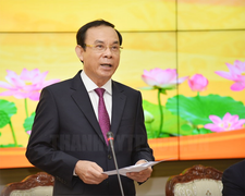 Bí thư Nguyễn Văn Nên: Bà con kiều bào góp phần quan trọng cho chuyển đổi số