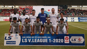 Chạy bão số 9, HAGL mất 11 giờ để đến TP.HCM