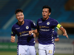 Quả bóng Vàng Việt Nam 2020: Văn Quyết đấu Quang Hải, Bùi Tiến Dũng