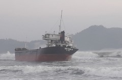 Cứu 3 người trong vụ 26 ngư dân mất tích trên biển