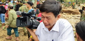 Phóng viên bật khóc khi thấy thi thể bé 2 tuổi ở Trà Leng: Tôi đau đớn tột cùng