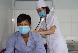 Uống thuốc nam mua trên mạng, nam thanh niên suy thận suýt chết