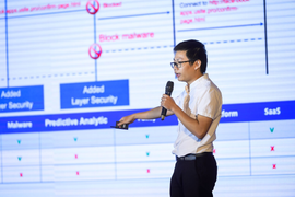 Phần thưởng lớn không bằng tiền của đội giải 3 Viet Solutions