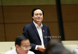 Bộ trưởng GD&ĐT: SGK mới nhiều trang, màu đẹp, chất lượng hơn nên đắt hơn