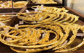 Sát bầu cử Tổng thống Mỹ, giá vàng tăng vọt