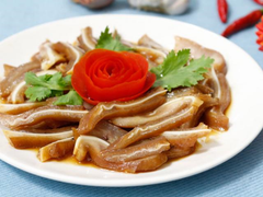 Tai heo khìa nước dừa, nhậu hay ăn cơm đều ngon 