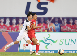 HAGL nối dài kỷ lục tệ hại, Văn Toàn vẫn khen đồng đội