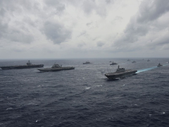 'Bộ Tứ kim cương' gắn kết, gửi thông điệp cứng rắn tới Trung Quốc