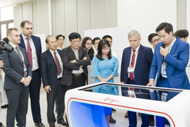 Đại học VinUni tiếp nhận bàn giải phẫu tương tác cho đào tạo y khoa