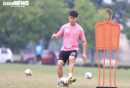 Duy Mạnh, Đình Trọng trở lại tập luyện cùng Hà Nội FC 