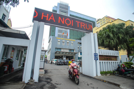 Bộ Công an tiếp tục điều tra 18 gói thầu bị CDC Hà Nội 'thổi giá'