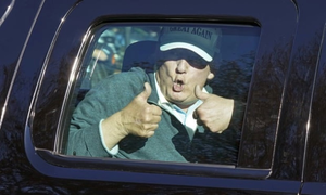 Ông Trump sẽ sớm lên truyền thông nói về phiếu bầu qua thư