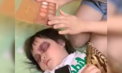 Clip: Mẹo lừa của bố giúp con gái cai nghiện điện thoại