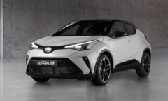 Toyota CH-R GR Sport lộ diện với thiết kế đậm chất thể thao