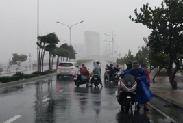 Thủ tướng yêu cầu dừng các cuộc họp không cần thiết, ứng phó bão số 13 