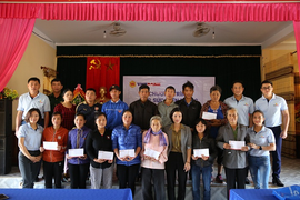 Cán bộ nhân viên Vietbank đồng lòng chia sẻ với miền Trung những ngày bão lũ