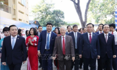 Tổng Bí thư, Chủ tịch nước thăm Trường THPT Nguyễn Gia Thiều