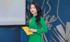 Mãn nhãn tiết mục múa bóng, kêu gọi bảo vệ thiên nhiên của cô giáo Hà Nội