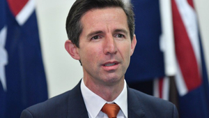 Australia kiên quyết không thay đổi chỉ trích nhắm vào Trung Quốc